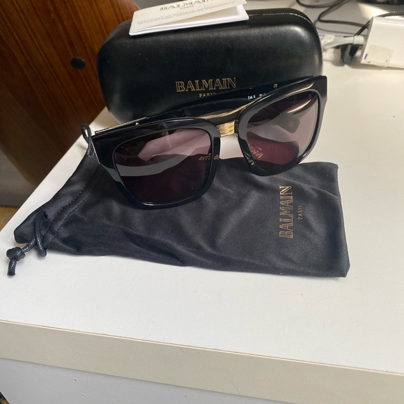 ‼️SOLD‼️Balmain sunglasses - Picture 9 of 10